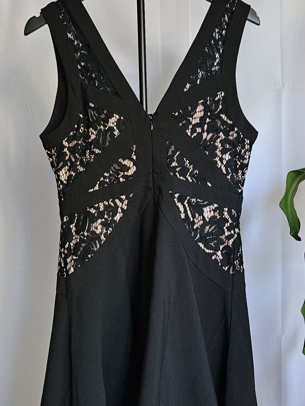 DO+BE Black Lace V-Neck A-Line Mini Dress Size M New With Tags - Picture 6 of 16